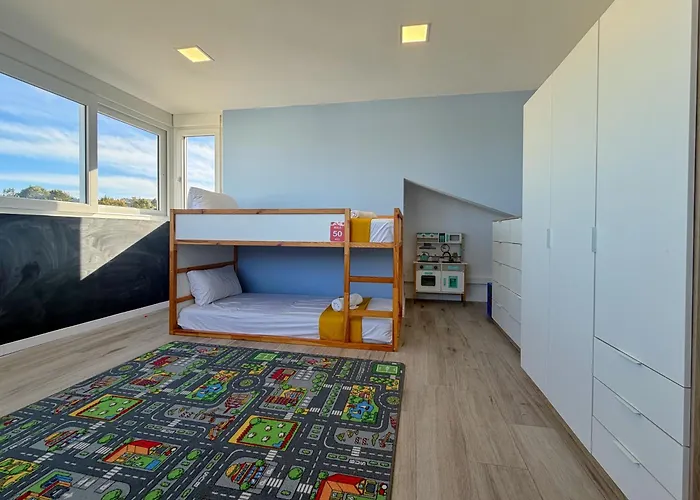Domuum Holidays - Cumbres Family Appartement *